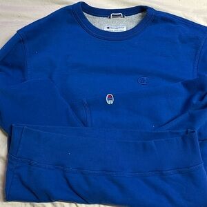 Men’s blue champion crew neck